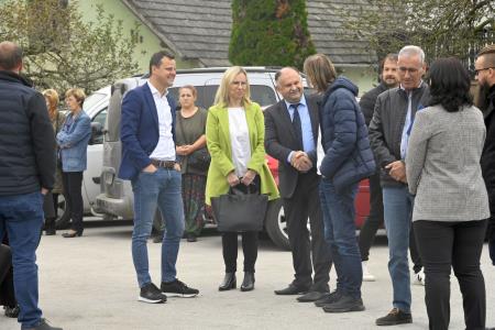 Otvoritev prenovljenih prostorov obcinske uprave Obcina Mirna Pec (9)